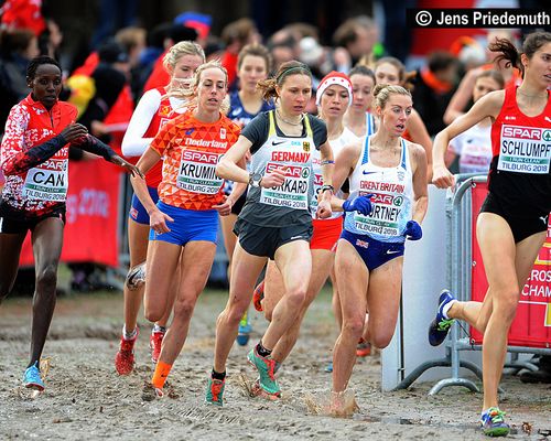 Europa siegt bei Team-Vergleich im Crosslauf - Einzelsieg für Elena Burkard