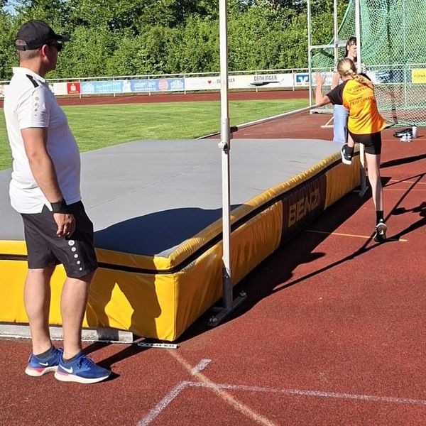 Kommt immer gut an: Scherhochsprung